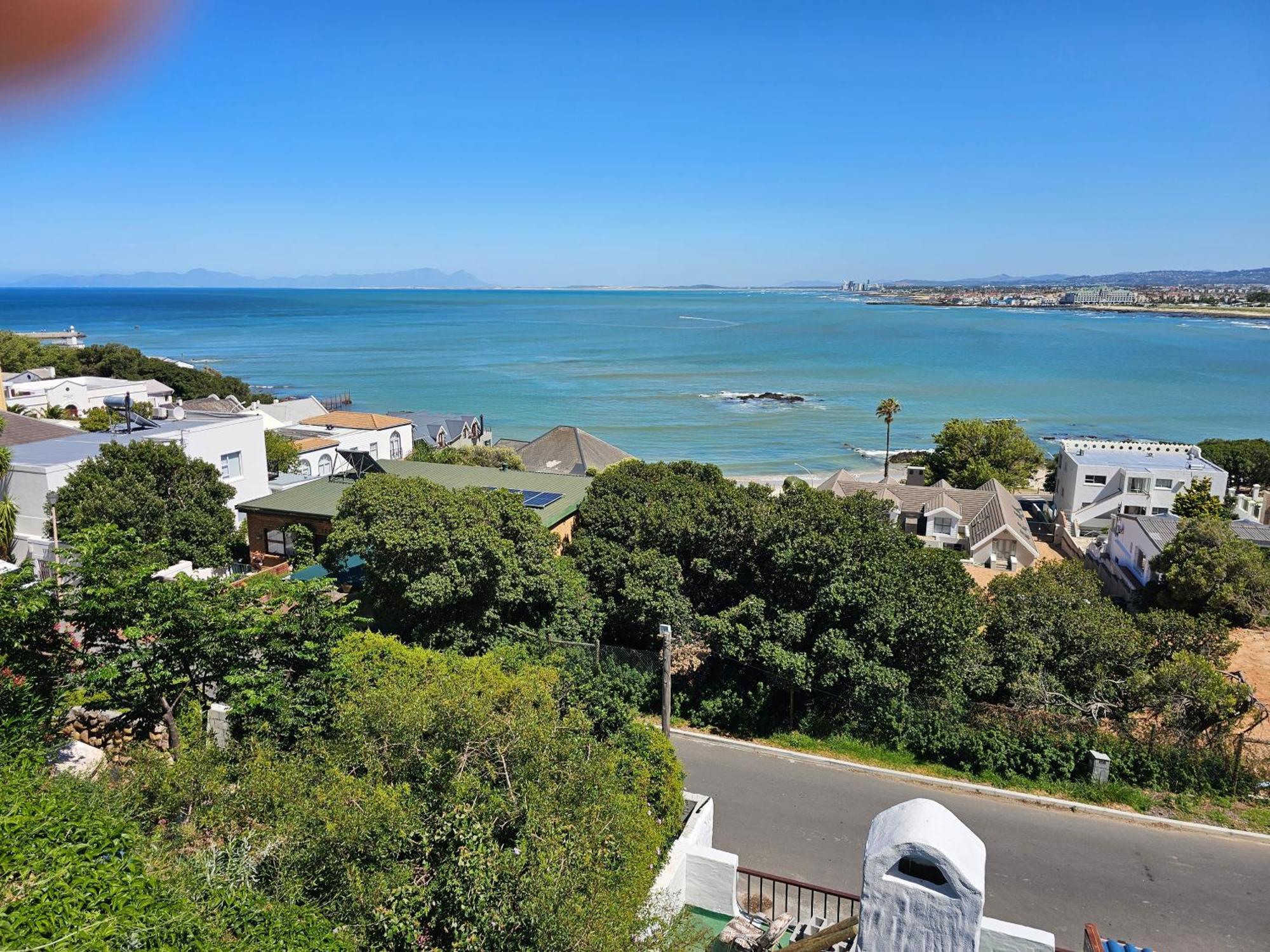La Isla Bonita Bed and Breakfast Kaapstad Buitenkant foto