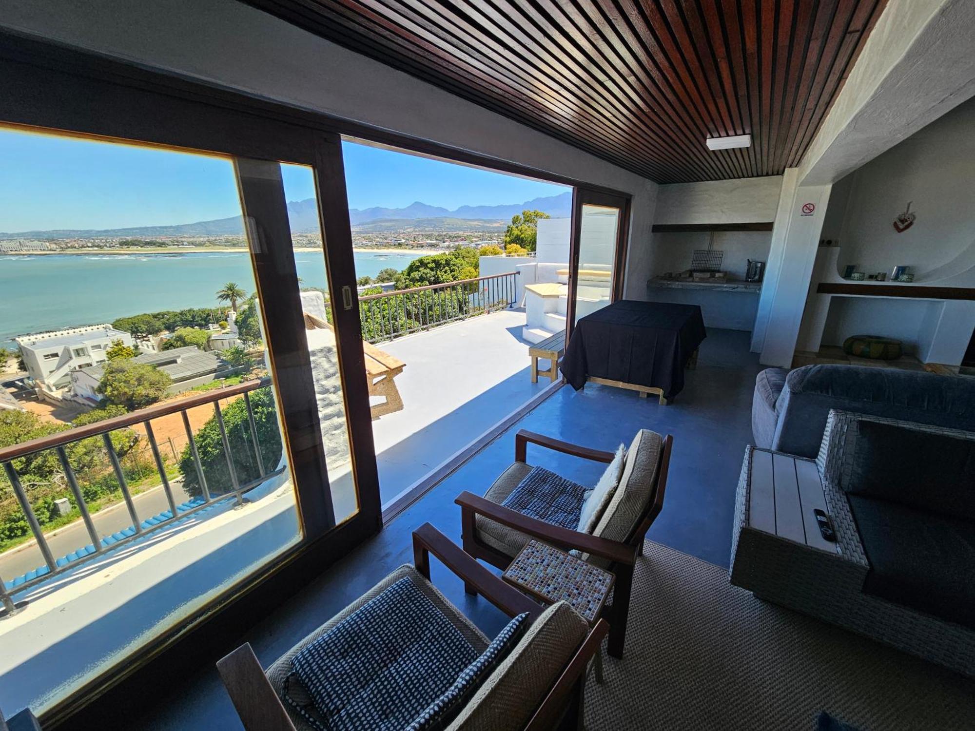 La Isla Bonita Bed and Breakfast Kaapstad Buitenkant foto